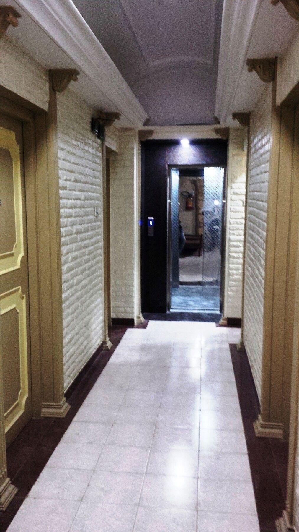 戈拉巴青鸟酒店 Mandve 外观 照片